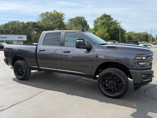 2025 RAM 2500 Big Horn Crew Cab 4x4 6'4' Box
