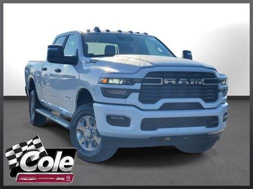 2025 RAM 2500 Big Horn Crew Cab 4x4 6'4' Box