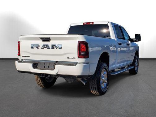 2025 RAM 2500 Big Horn Crew Cab 4x4 6'4' Box