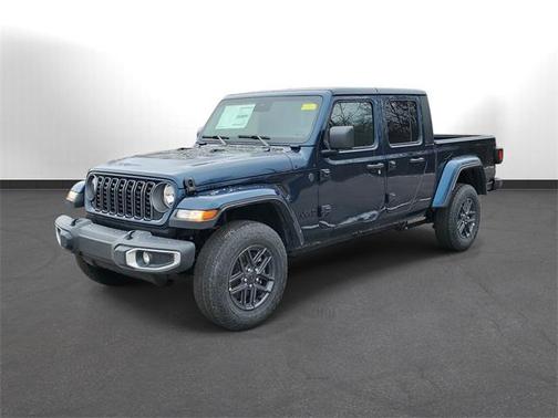 2025 Jeep Gladiator Sport S
