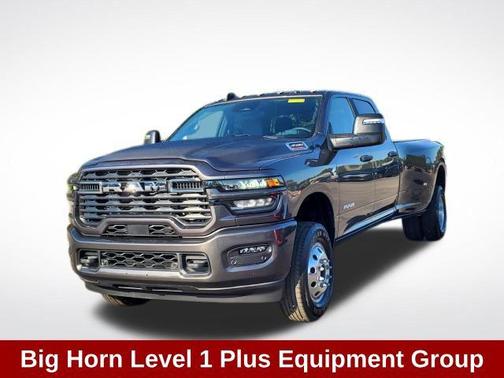 2025 RAM 3500 Big Horn Crew Cab 4x4 8' Box