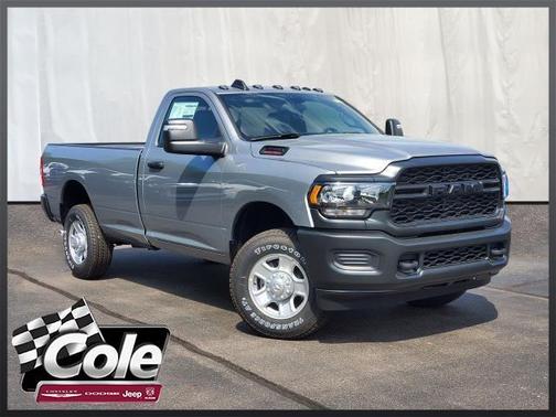 2024 RAM 2500 Tradesman Regular Cab 4x4 8' Box