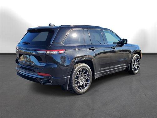 2024 Jeep Grand Cherokee 4xe Summit Reserve