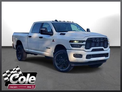 2025 RAM 2500 Big Horn Crew Cab 4x4 6'4' Box