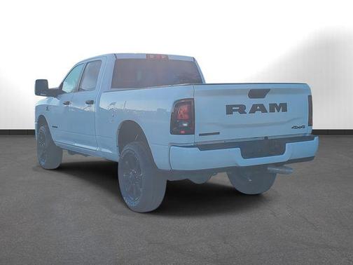 2025 RAM 2500 Big Horn Crew Cab 4x4 6'4' Box