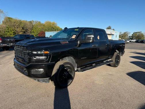2025 RAM 2500 Big Horn Crew Cab 4x4 6'4' Box