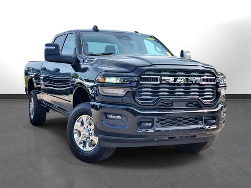 2025 RAM 2500 Big Horn Crew Cab 4x4 6'4' Box