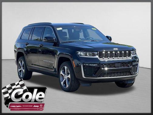 Diamond Black Crystal Pearlcoat 2026 Jeep Grand Cherokee L Limited