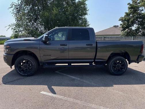 2025 RAM 2500 Big Horn Crew Cab 4x4 6'4' Box