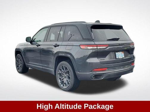 2024 Jeep Grand Cherokee Summit