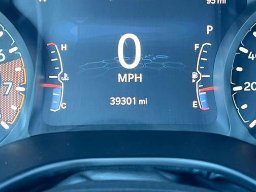 Bright White Clearcoat 2024 Jeep Compass Limited
