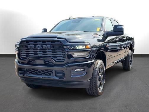 2025 RAM 2500 Big Horn Crew Cab 4x4 6'4' Box