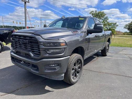 2025 RAM 2500 Big Horn Crew Cab 4x4 6'4' Box