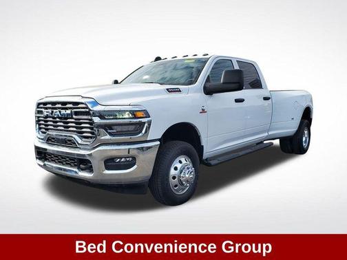 2025 RAM 3500 Tradesman Crew Cab 4x4 8' Box