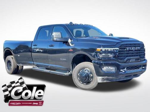 2025 RAM 3500 Laramie Crew Cab 4x4 8' Box