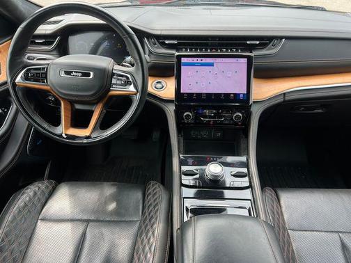 Diamond Black Crystal Pearlcoat 2021 Jeep Grand Cherokee L Summit Reserve