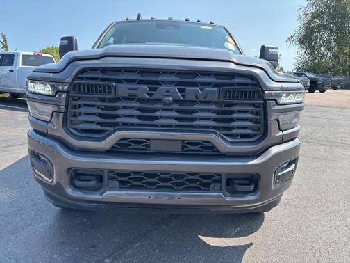 2025 RAM 2500 Lone Star Crew Cab 4x4 6'4' Box