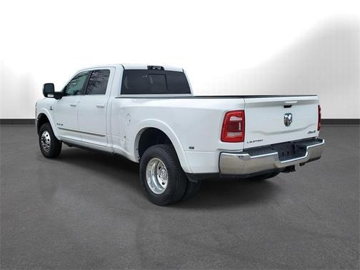 2024 RAM 3500 Limited Crew Cab 4x4 8' Box