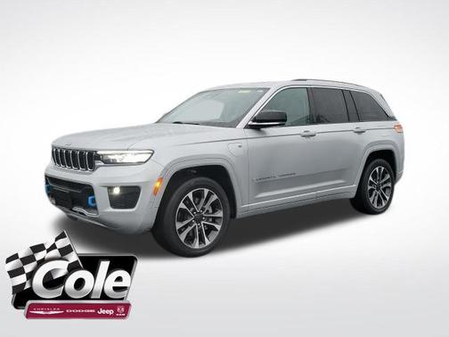 2022 Jeep Grand Cherokee 4xe Overland