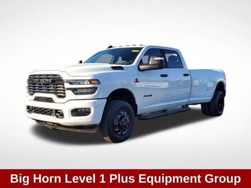 2025 RAM 3500 Big Horn Crew Cab 4x4 8' Box