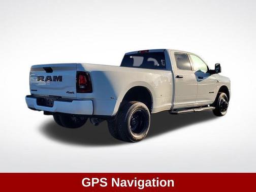 2025 RAM 3500 Big Horn Crew Cab 4x4 8' Box