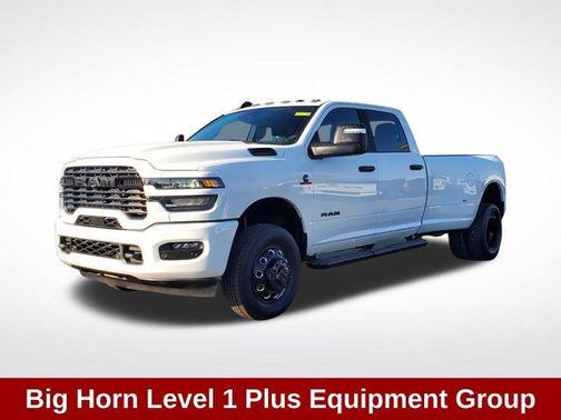 2025 RAM 3500 Big Horn Crew Cab 4x4 8' Box