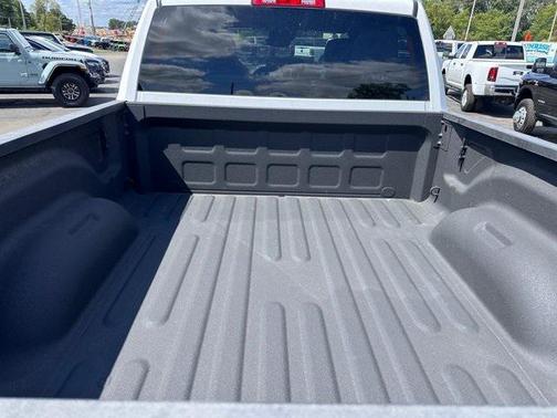 2025 RAM 2500 Big Horn Crew Cab 4x4 6'4' Box