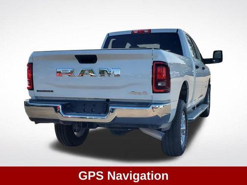 2025 RAM 2500 Big Horn Crew Cab 4x4 6'4' Box