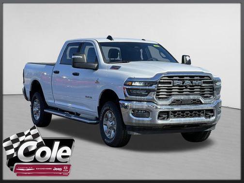 2025 RAM 2500 Big Horn Crew Cab 4x4 6'4' Box