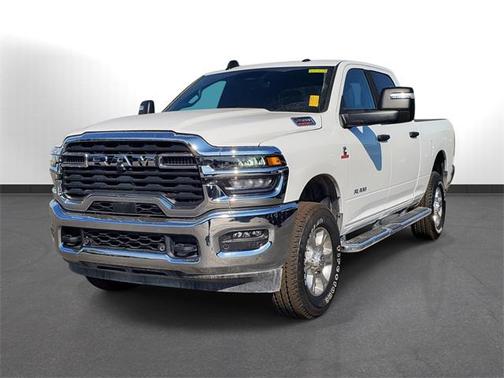 2025 RAM 2500 Big Horn Crew Cab 4x4 6'4' Box