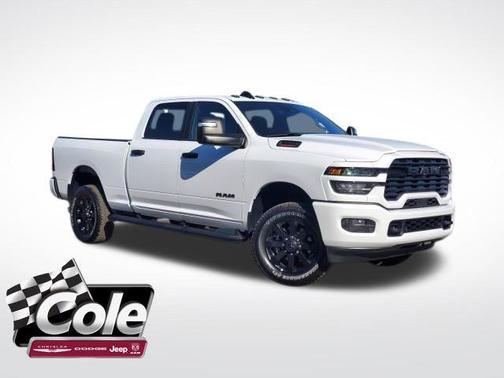 2025 RAM 2500 Lone Star Crew Cab 4x4 6'4' Box
