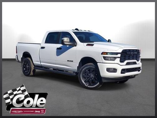 2025 RAM 2500 Lone Star Crew Cab 4x4 6'4' Box