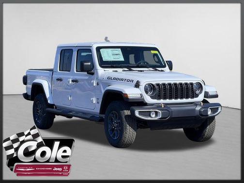 Bright White Clearcoat 2026 Jeep Gladiator 85th Anniversary Edition