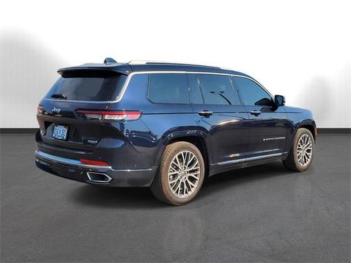 2023 Jeep Grand Cherokee L Summit Reserve