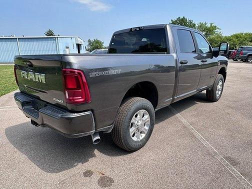 2025 RAM 3500 Big Horn Crew Cab 4x4 6'4' Box