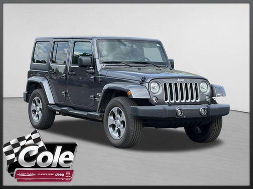 Granite Crystal Metallic Clearcoat 2018 Jeep Wrangler JK Unlimited Sahara