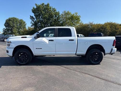 2025 RAM 2500 Big Horn Crew Cab 4x4 6'4' Box