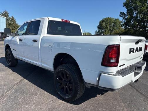 2025 RAM 2500 Big Horn Crew Cab 4x4 6'4' Box