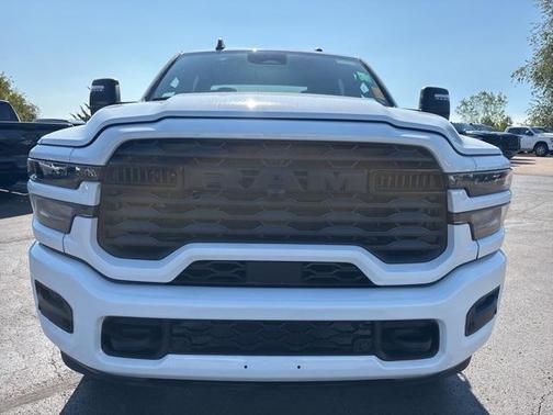 2025 RAM 2500 Big Horn Crew Cab 4x4 6'4' Box