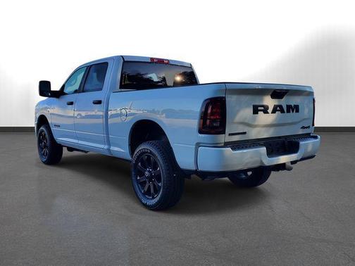 2025 RAM 2500 Big Horn Crew Cab 4x4 6'4' Box