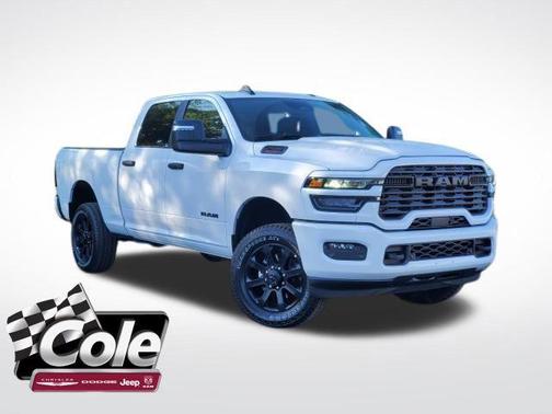 2025 RAM 2500 Big Horn Crew Cab 4x4 6'4' Box