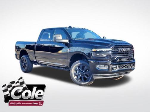 2025 RAM 3500 Laramie Crew Cab 4x4 6'4' Box