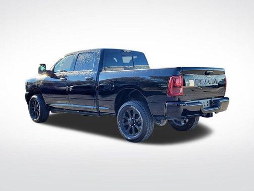 2025 RAM 3500 Laramie Crew Cab 4x4 6'4' Box