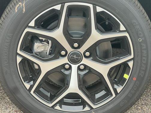 Bright White Clearcoat 2026 Jeep Compass Limited