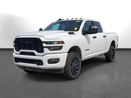2025 RAM 2500 Big Horn Crew Cab 4x4 6'4' Box