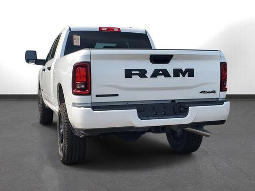 2025 RAM 2500 Big Horn Crew Cab 4x4 6'4' Box