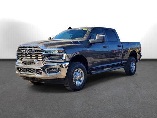 2025 RAM 2500 Tradesman Crew Cab 4x4 6'4' Box