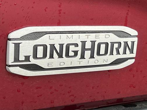 Delmonico Red Pearlcoat 2024 RAM 2500 Longhorn