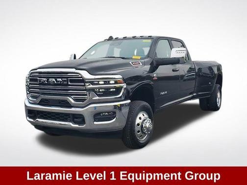 2025 RAM 3500 Laramie Crew Cab 4x4 8' Box