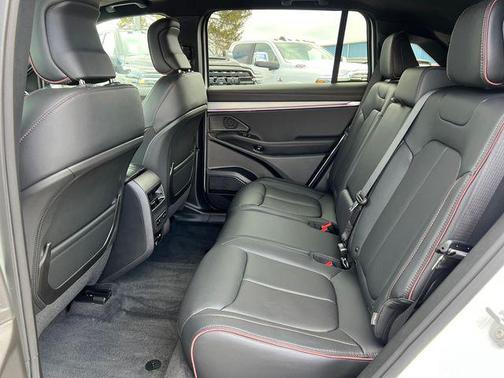 2024 Jeep Wagoneer S Launch Edition